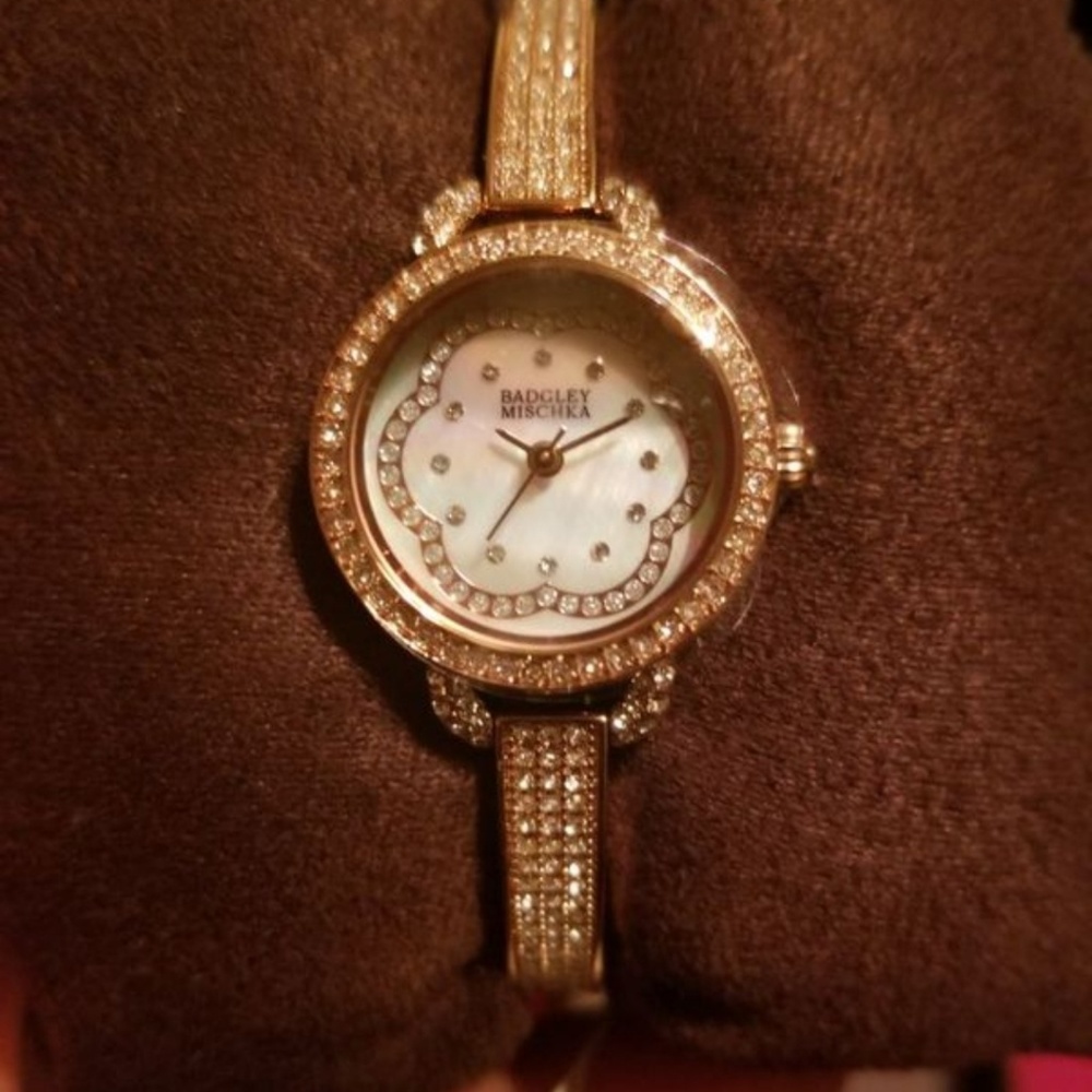 NWT Badgley Mischka watch